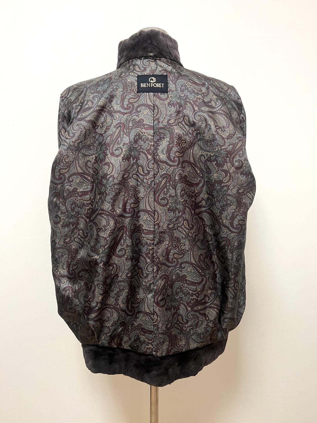 BIEN FORET 차콜 오버핏점퍼형 디자인밍크코트 - 이미지 9