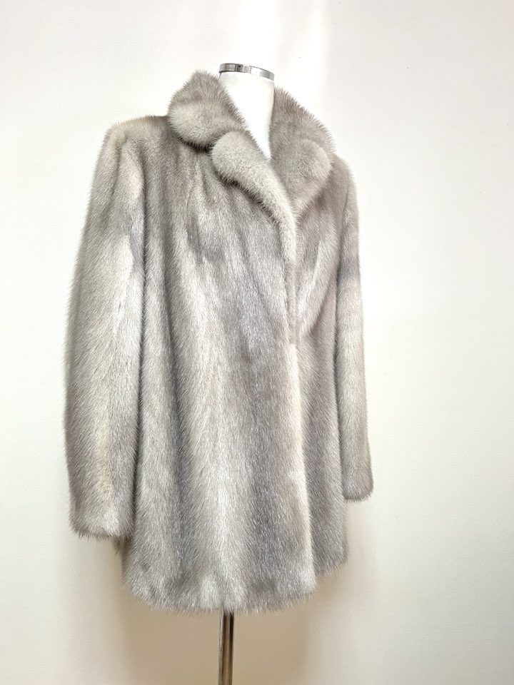 ROTINY 사파이어 풀스킨 하프 코트 - 이미지 3