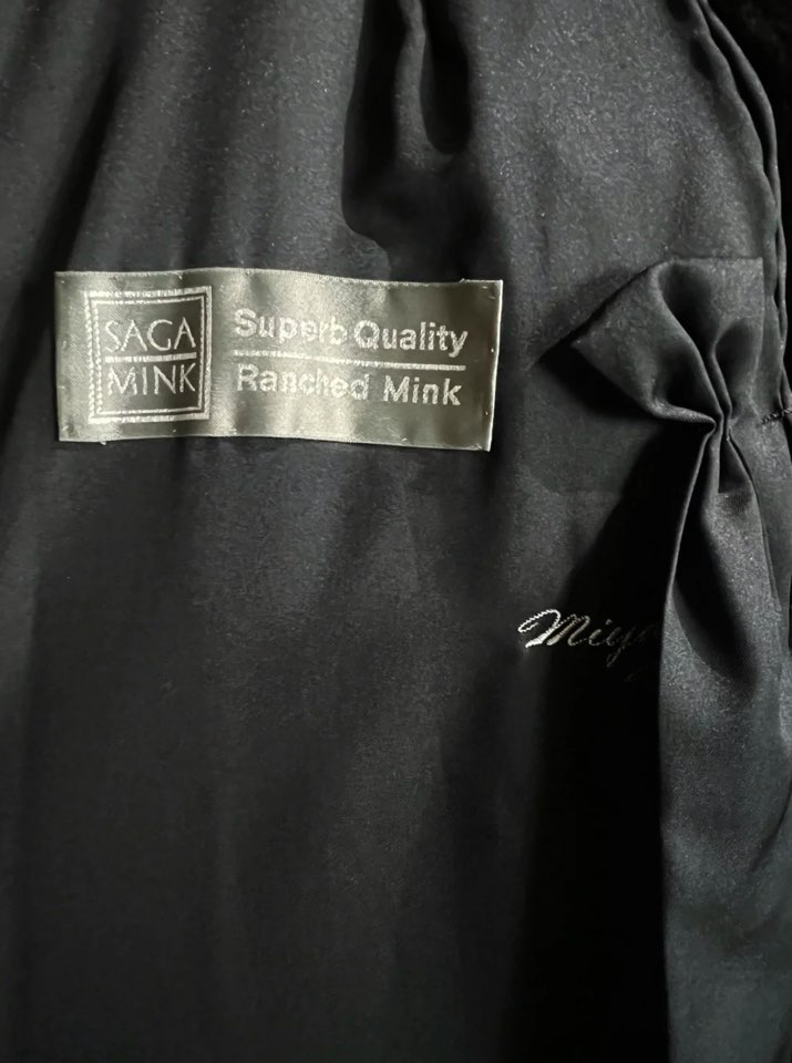 SAGA 사가슈퍼컬리티 셔링하이넥카라 딥다크브라운 풀스킨 쉬어드 롱밍크코트 프리사이즈 - 이미지 10