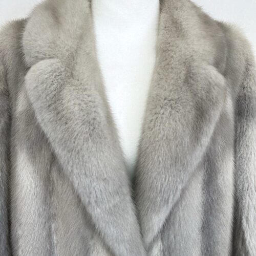 Alternative view of EMBA the American Mink 풀스킨 사파이어 하프 밍크코트