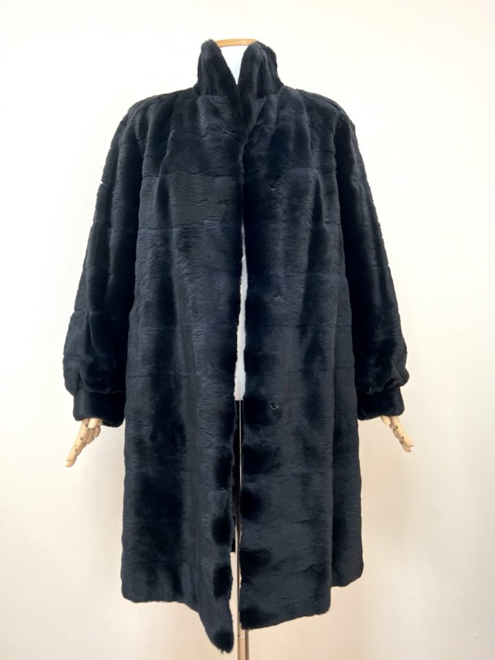 Peltex 오버핏 블루블랙 하이넥 풀스킨 호리젠탈 플럭밍크코트 프리사이즈 - 이미지 7