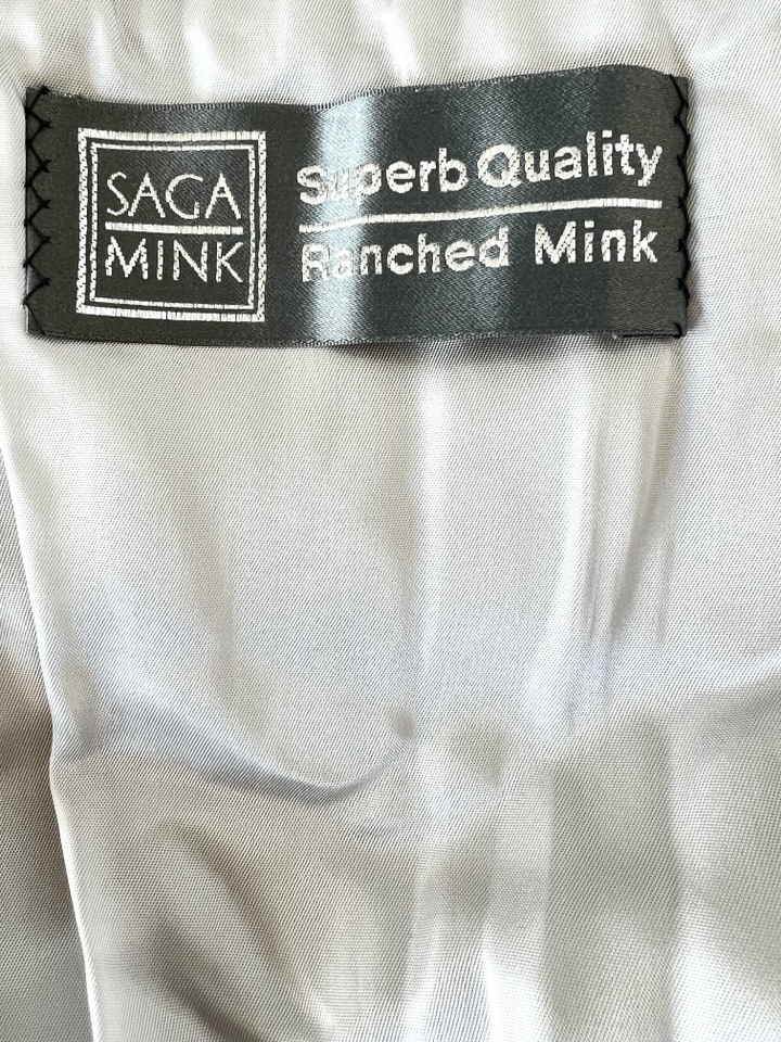 미사용전시품 SAGA 사가 풀스킨 사파이어 밍크 케이프숄 - 이미지 10