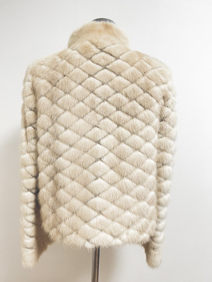 풀스킨 팔로미노 펀칭 숏 밍크 코트 - 이미지 4