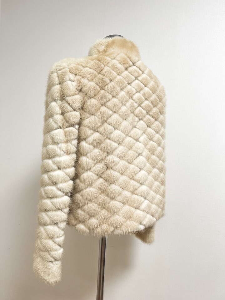 풀스킨 팔로미노 펀칭 숏 밍크 코트 - 이미지 5