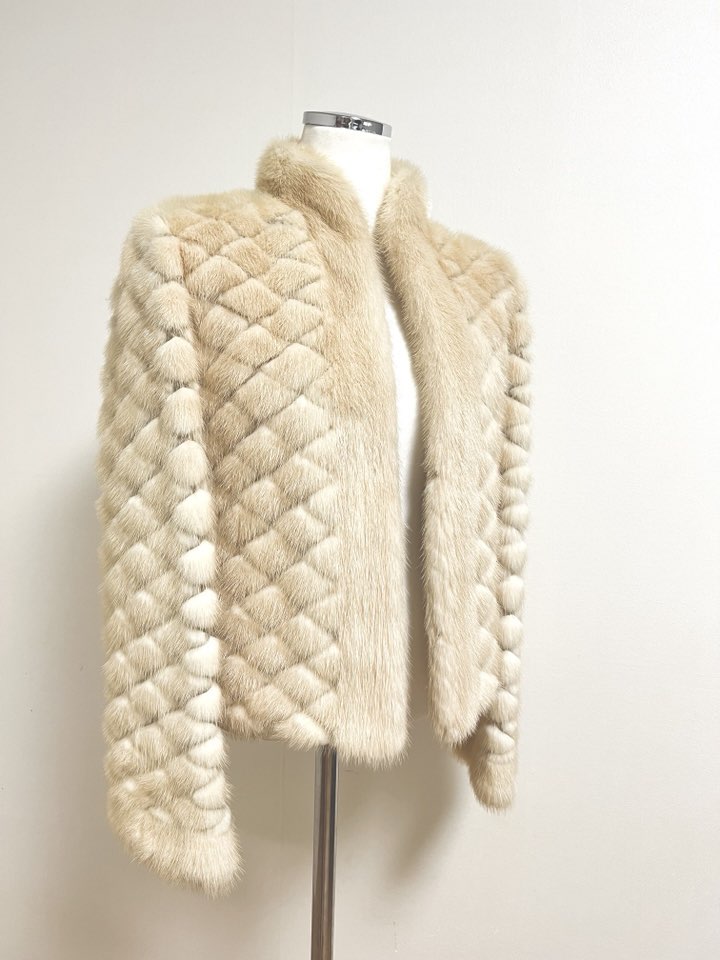 풀스킨 팔로미노 펀칭 숏 밍크 코트 - 이미지 9