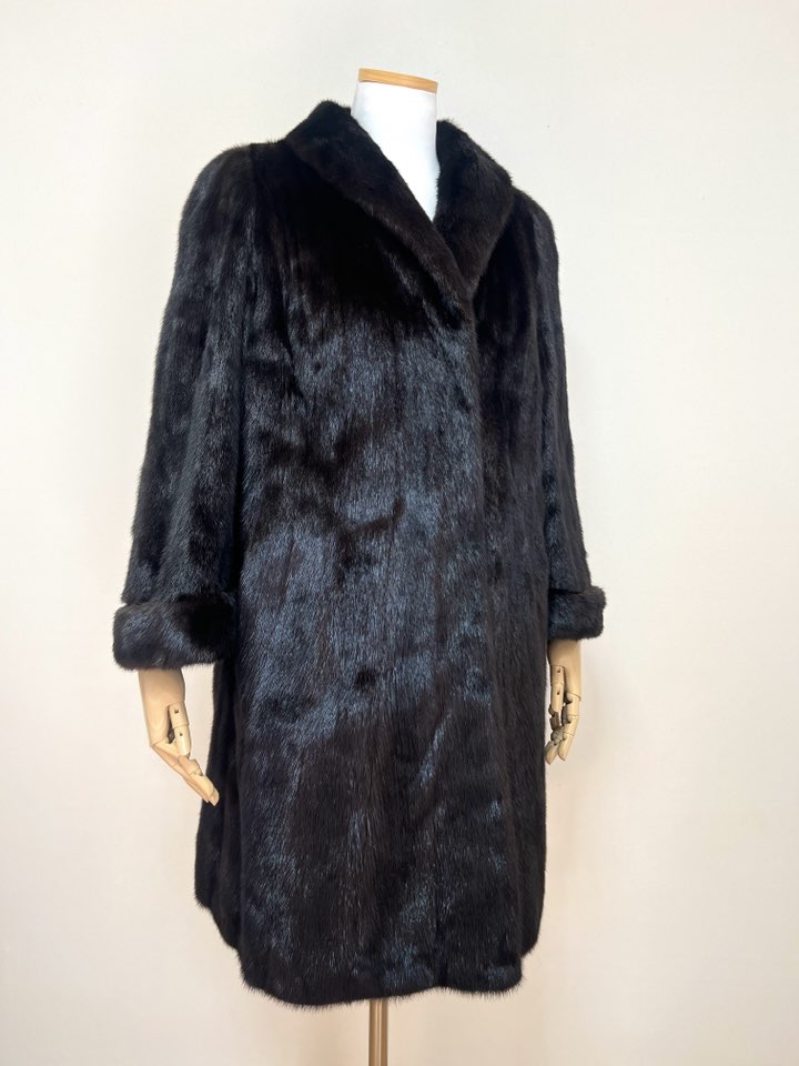 SAGA 사가밍크 9부소매 스칸브라운 풀스킨 롱밍크코트 무릎길이 - 이미지 3