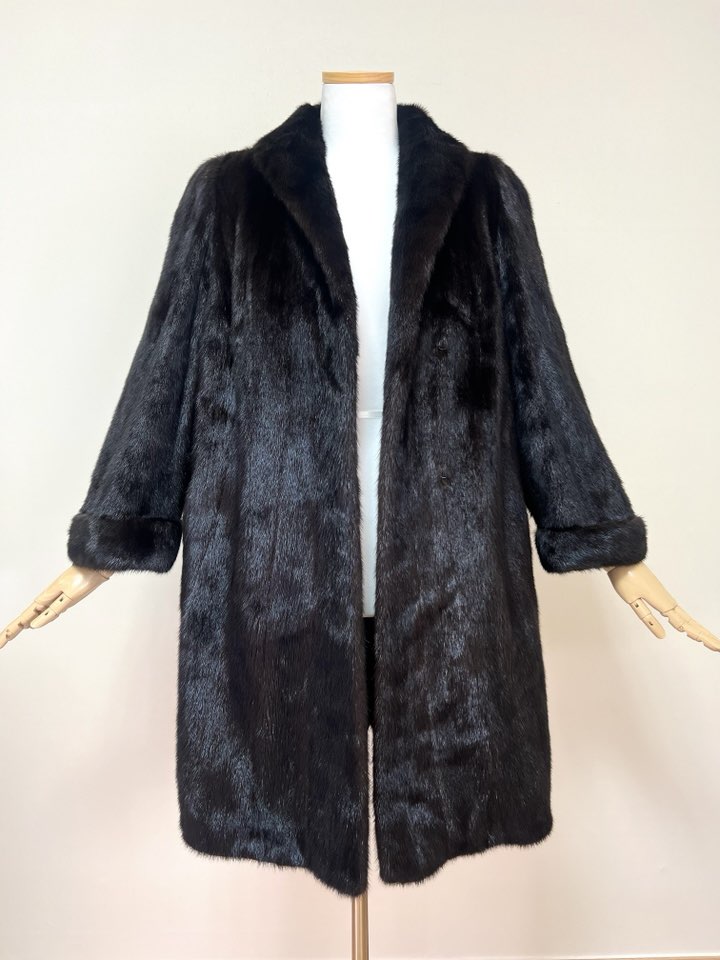 SAGA 사가밍크 9부소매 스칸브라운 풀스킨 롱밍크코트 무릎길이 - 이미지 8