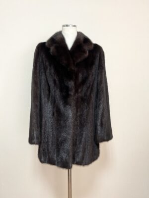 MOONBAT 스칸브라운 풀스킨 하프 밍크코트 44사이즈