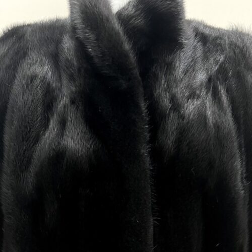 Alternative view of SAFURON 하이넥 셔링 스칸블랙 업스타일 풀스킨 하프 밍크코트 중간길이 66사이즈